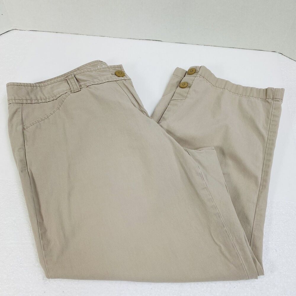 Loft Khaki Original crop capri size 10 4 pocket zip&button close  cotton spandex